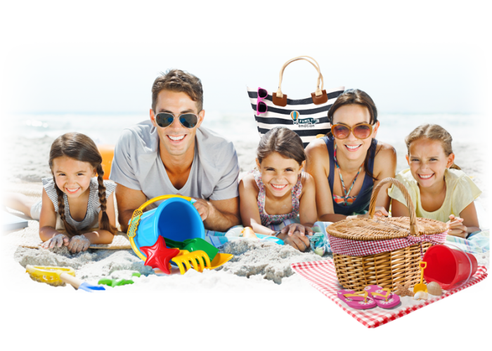 kisspng-vacation-family-travel-beach-family-vacation-5ae7875227aa36.7546683415251228981625